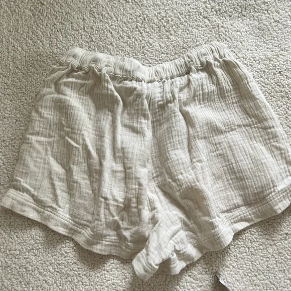 Women's High Waist Beige summer Shorts S - Picture 4 of 6